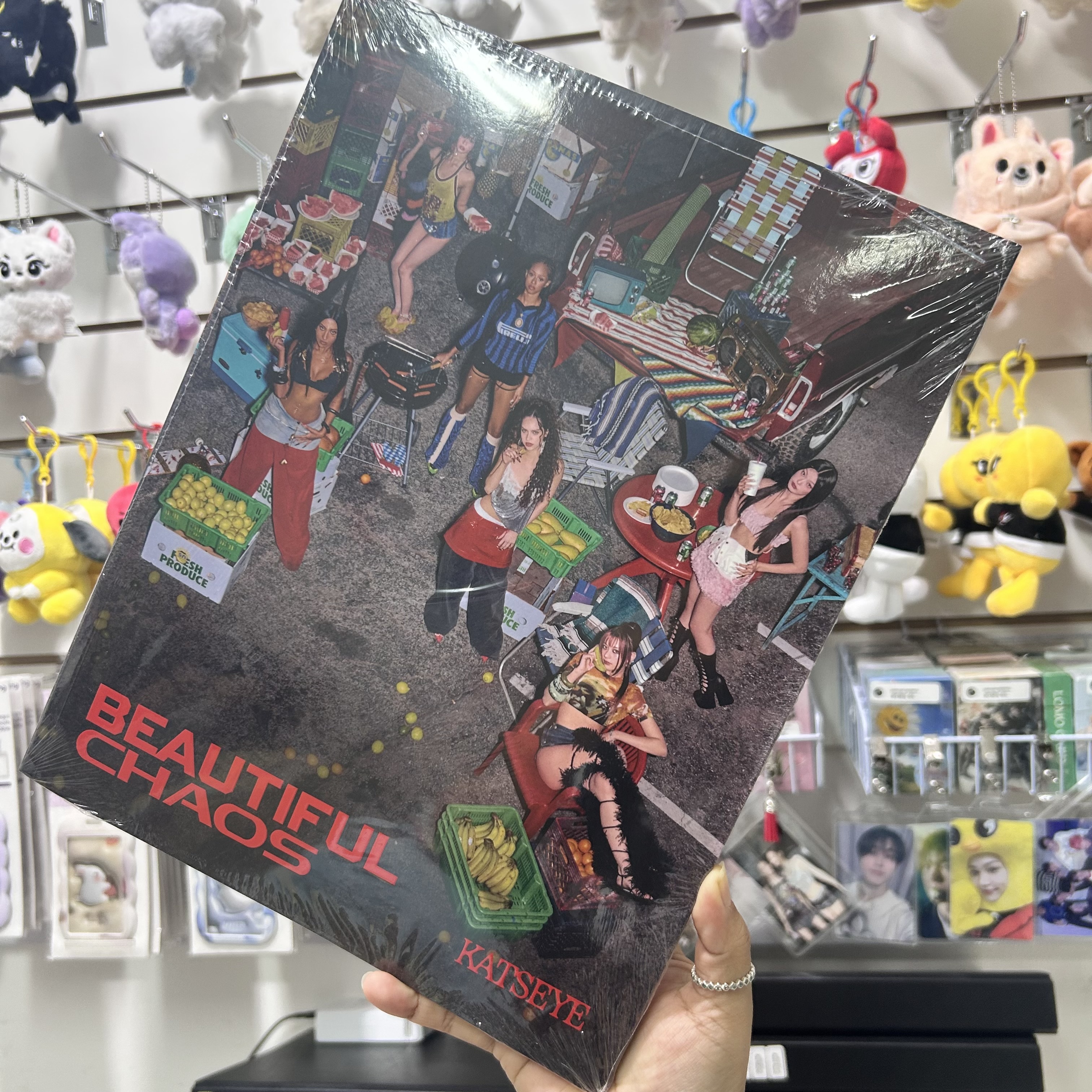 BEAUTIFUL CHAOS  — KATSEYE